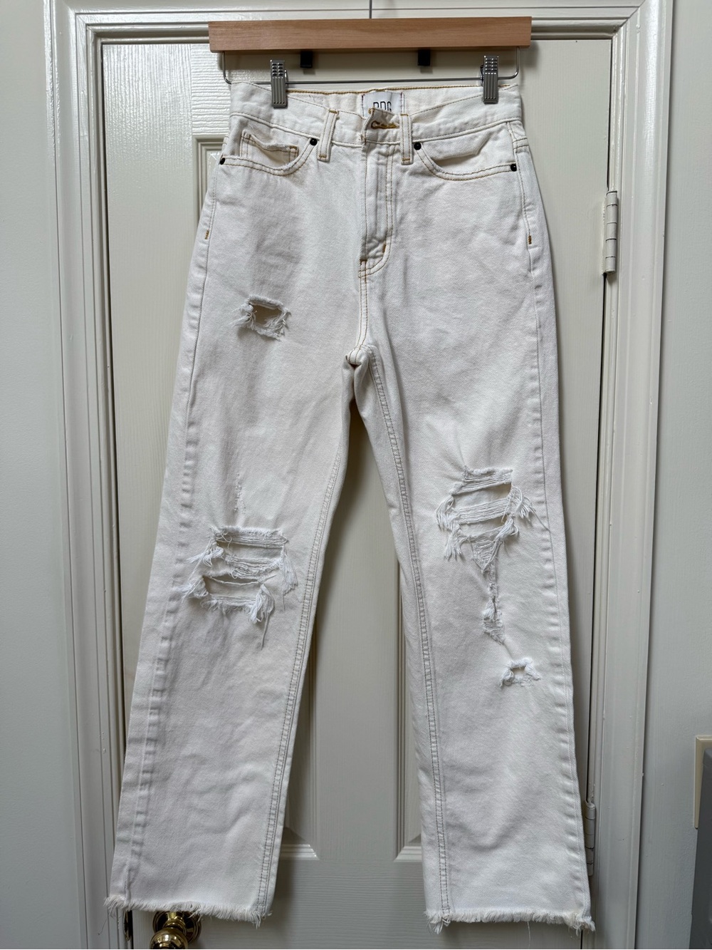 BDG Urban Outfitters Distressed Womens Cowboy Jean Raw Hem Sz 26 Excellent Cond.